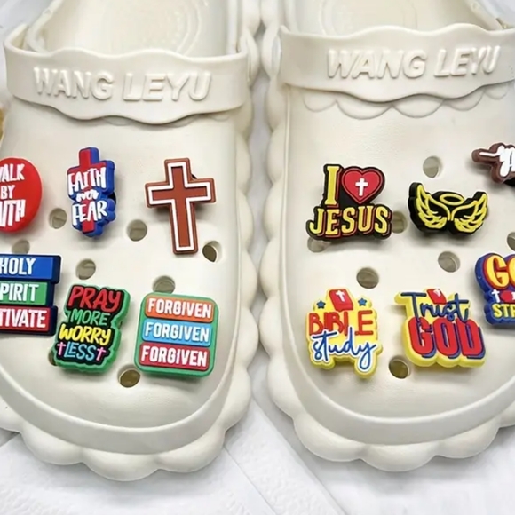 12pcs/set Religious Series Jibbitz Charm Clogs Charm Detachable Shoe Slipper - Picture 2 of 5